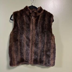 NWOT NEW Vintage Marc Baxis Faux Fur vest brown black Medium M
